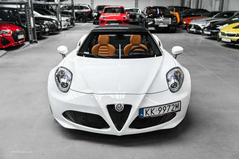Alfa Romeo 4C 4