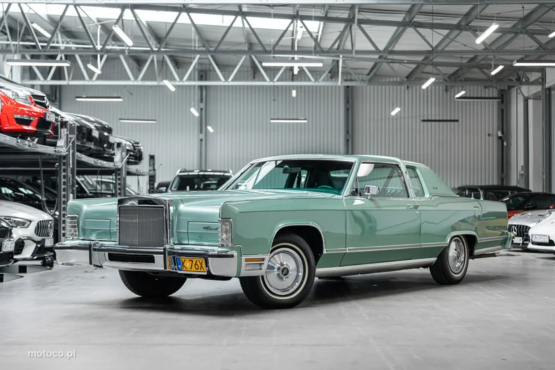Lincoln Continental