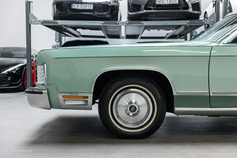 Lincoln Continental 51