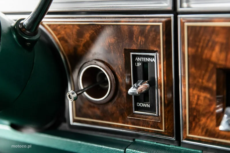 Lincoln Continental 69