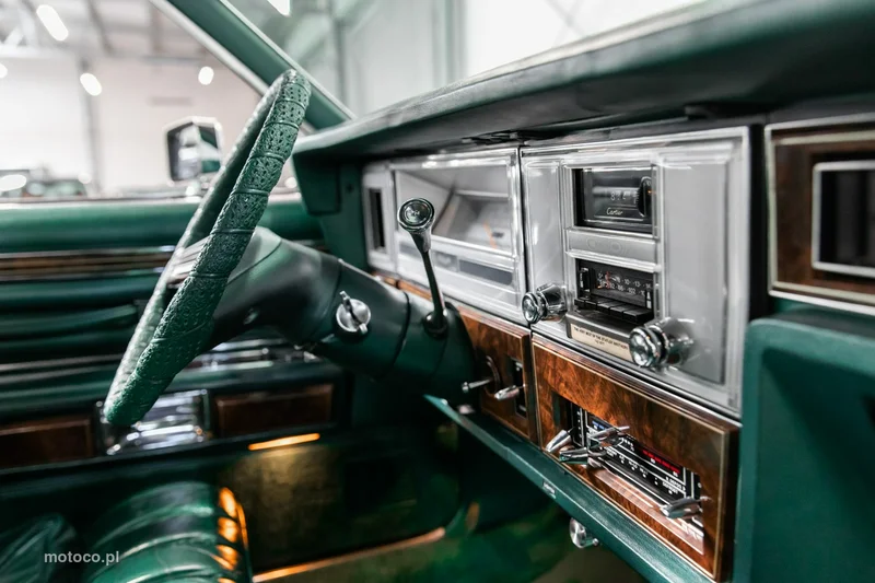 Lincoln Continental 80