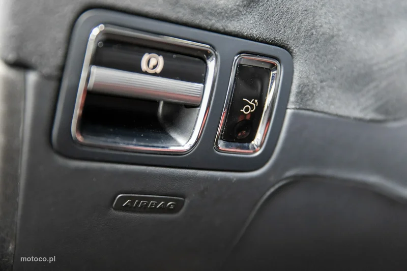 Mercedes-Benz AMG GT X290 4-Door 42