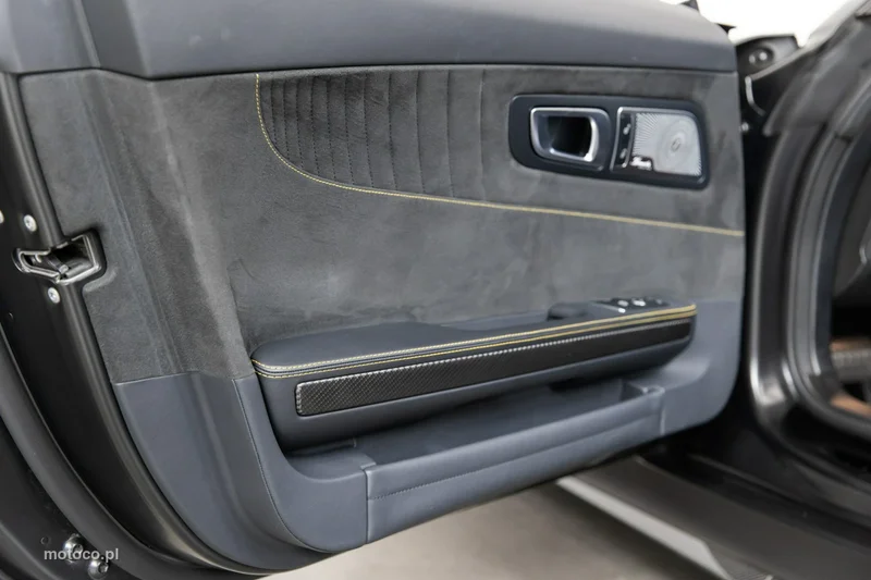 Mercedes-Benz AMG GT X290 4-Door 52