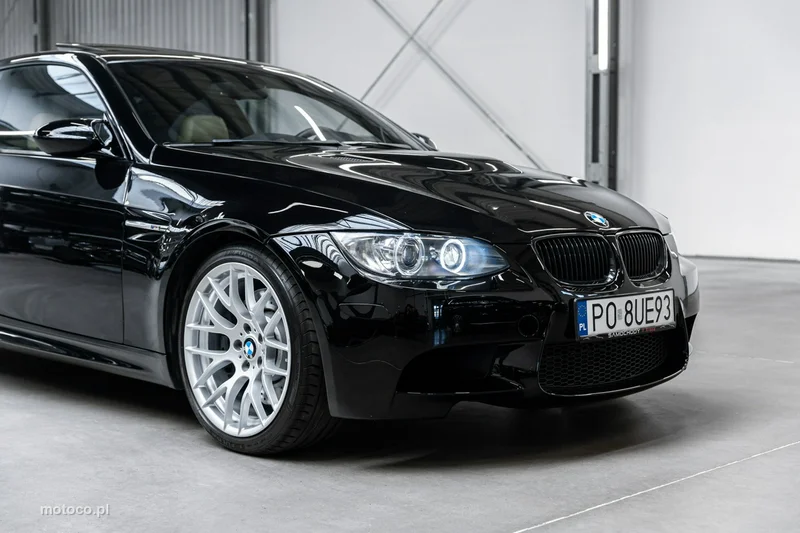 BMW M3 E90 15