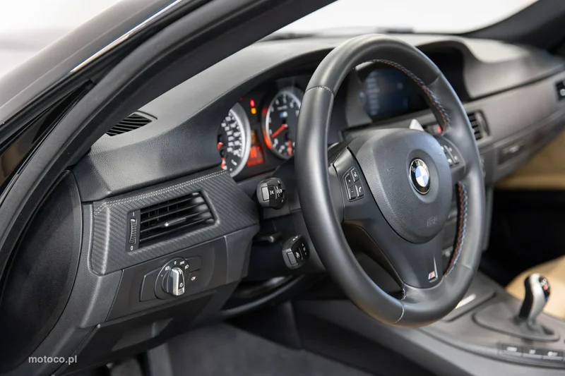 BMW M3 E90 34