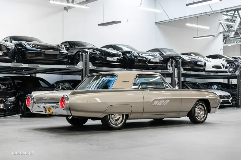 Ford Thunderbird 48