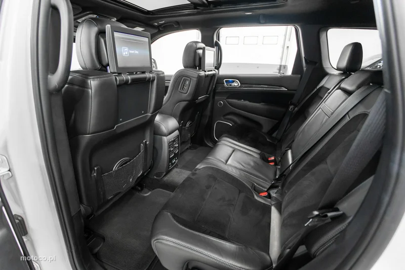 Jeep Grand Cherokee 18