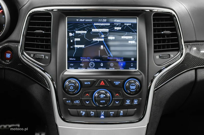 Jeep Grand Cherokee 24