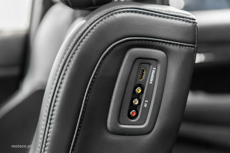 Jeep Grand Cherokee 32
