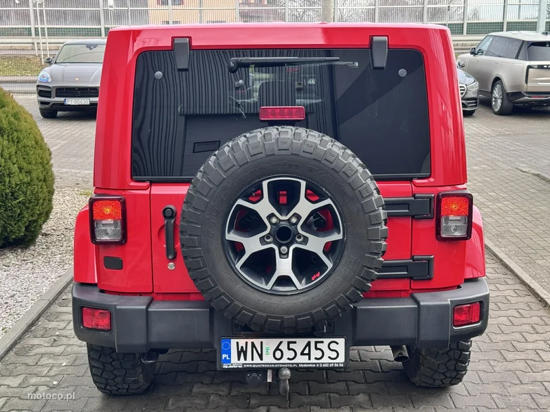 Jeep Wrangler 5