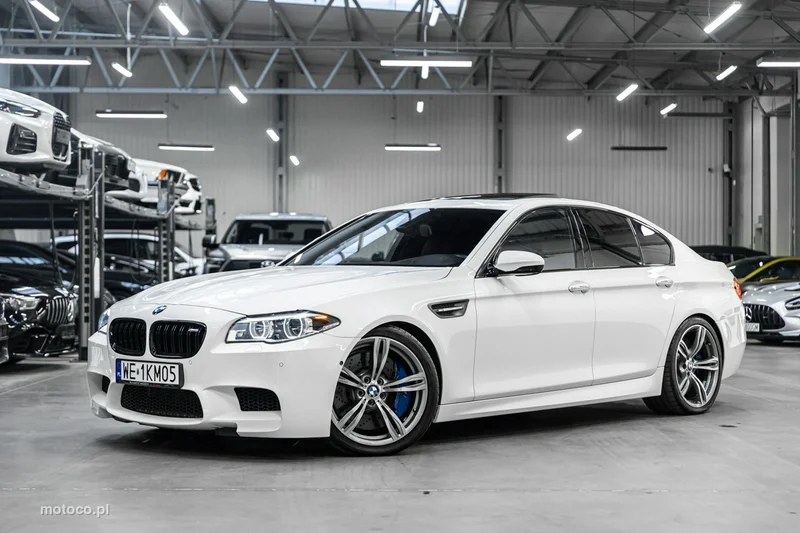 BMW M5 F10
