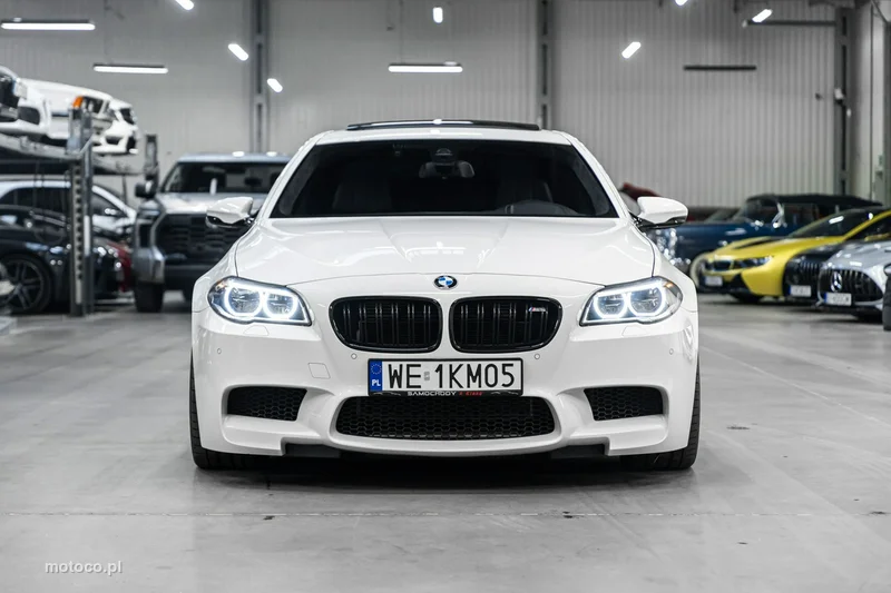 BMW M5 F10 3