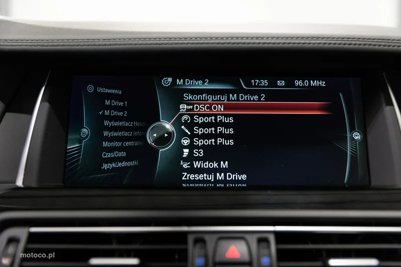 BMW M5 F10 39