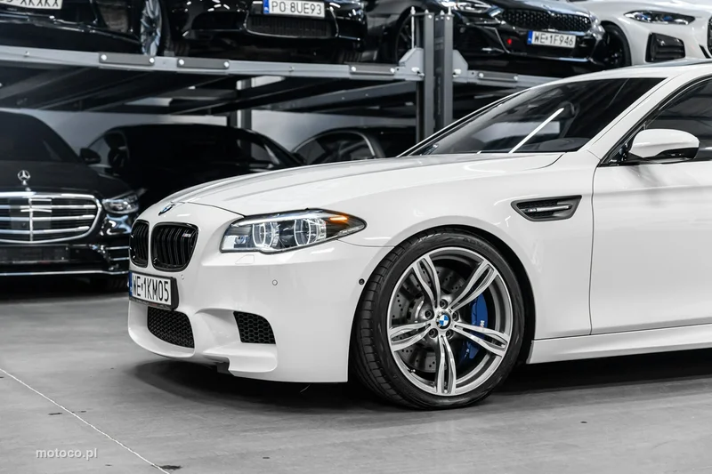 BMW M5 F10 51