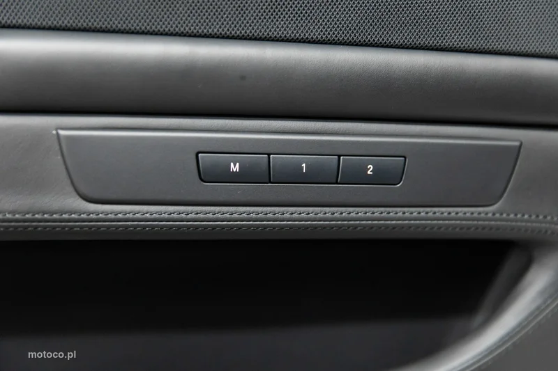 BMW M5 F10 60