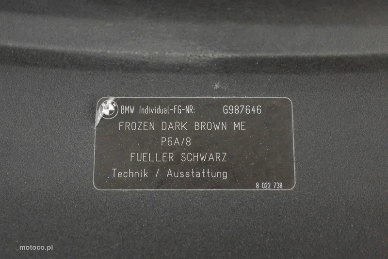 BMW M760 20