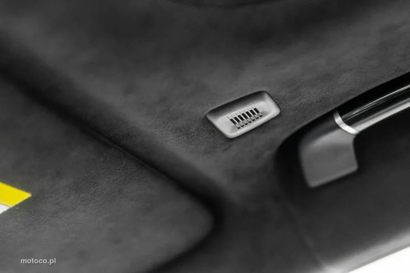 BMW M760 56