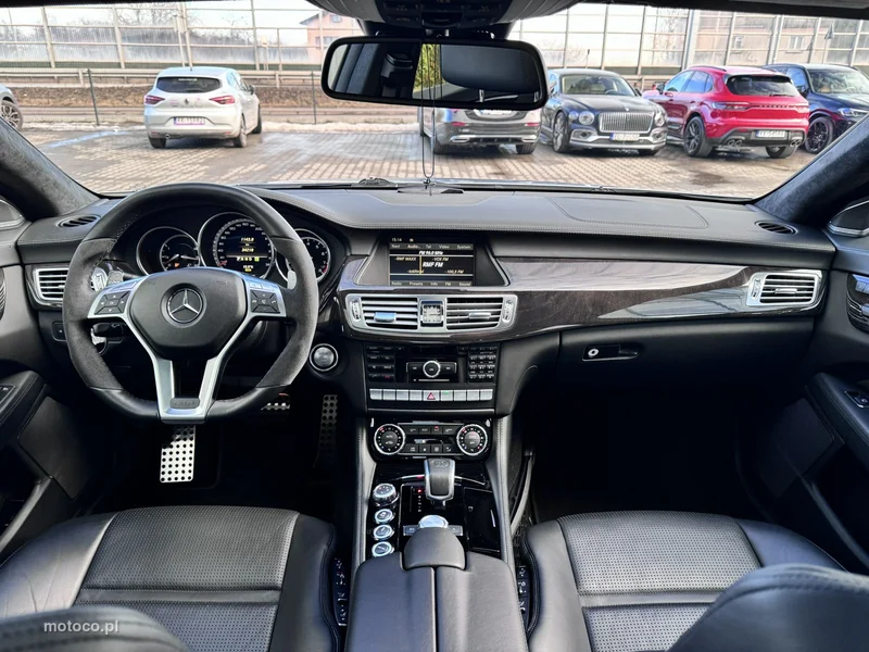 Mercedes-Benz CLS C218 63 AMG 22