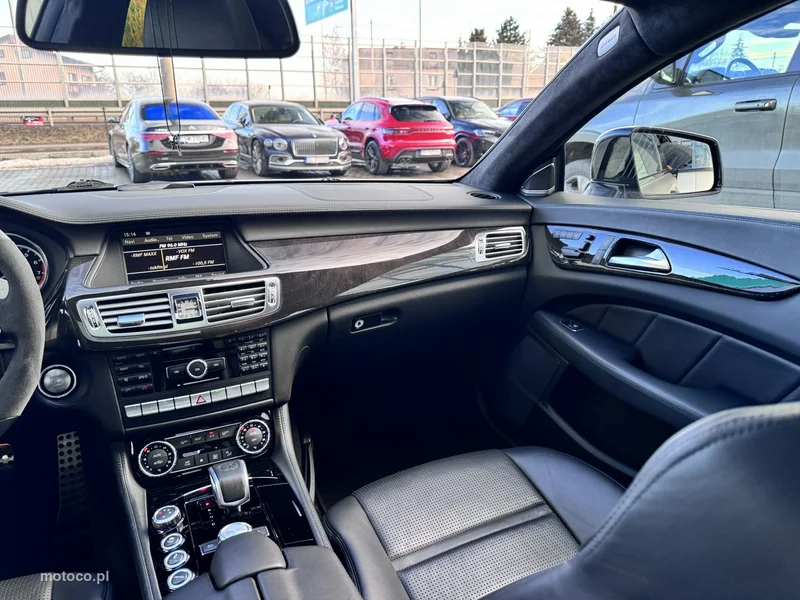 Mercedes-Benz CLS C218 63 AMG 23