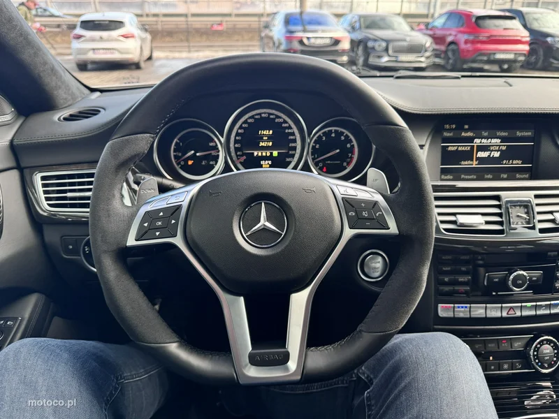 Mercedes-Benz CLS C218 63 AMG 31
