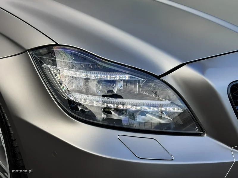 Mercedes-Benz CLS C218 63 AMG 9