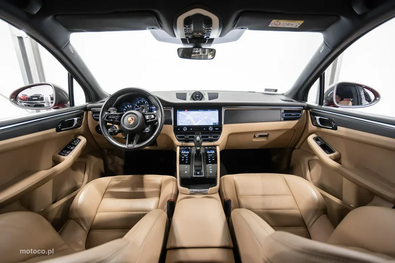 Porsche Macan 95B 18