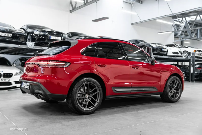 Porsche Macan 95B 43