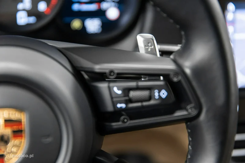 Porsche Macan 95B 49