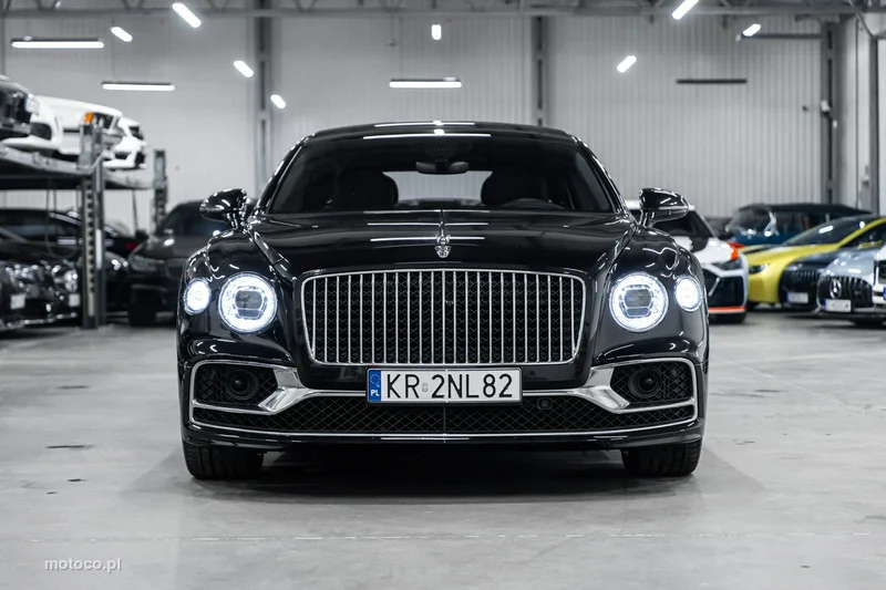 Bentley Continental Flying Spur 3
