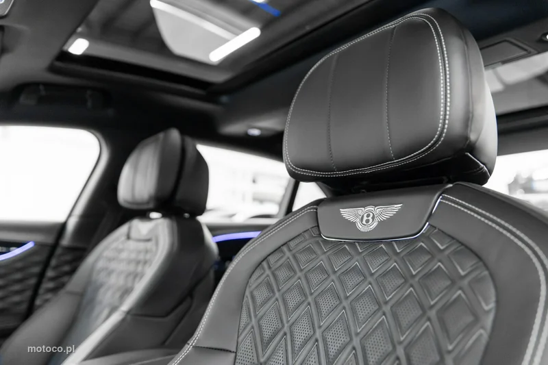 Bentley Continental Flying Spur 29