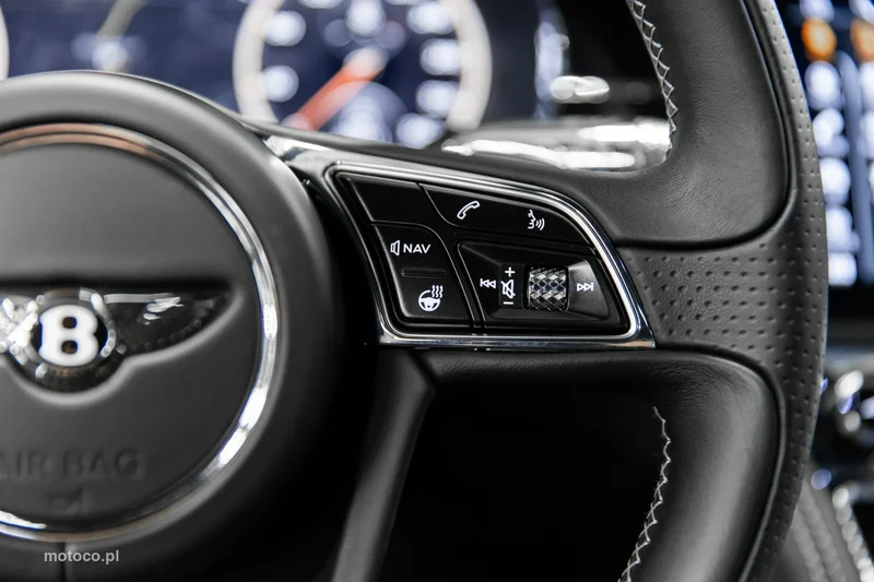 Bentley Continental Flying Spur 52