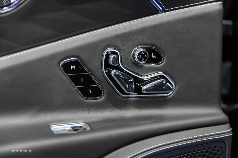 Bentley Continental Flying Spur 56