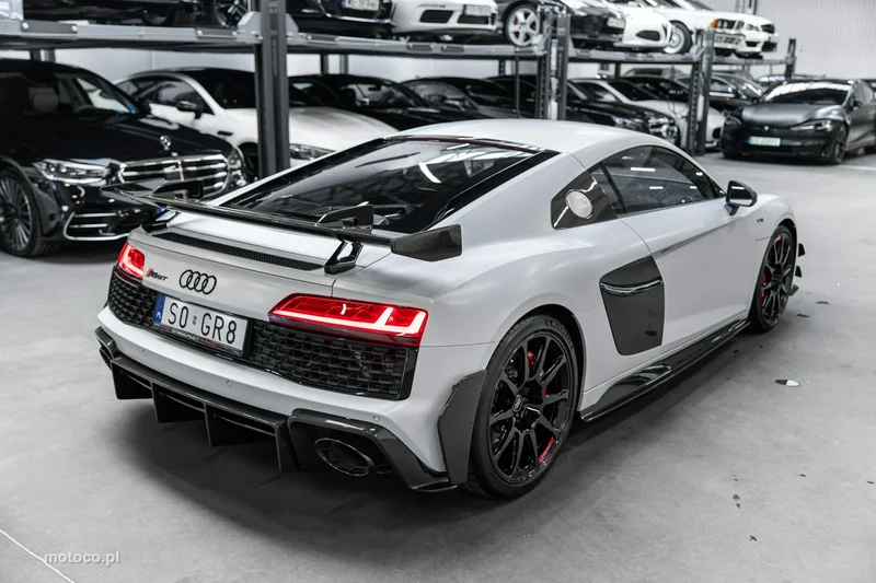 Audi R8 Typ 4S 11