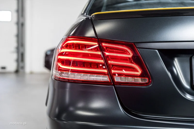 Mercedes-Benz Klasa E W212 E 63 AMG 20