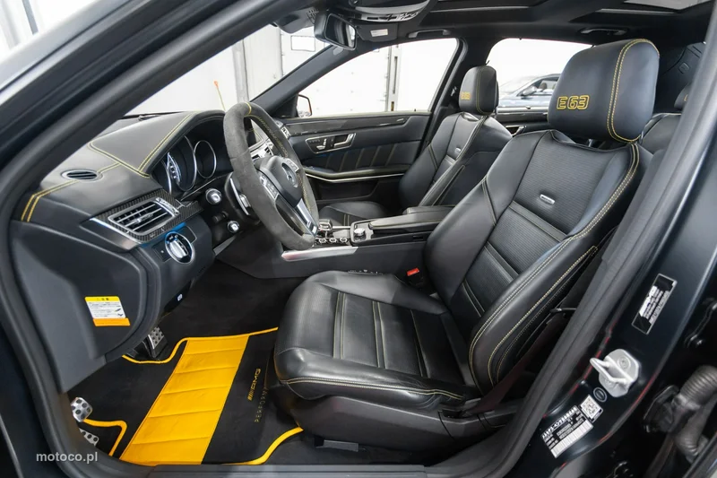 Mercedes-Benz Klasa E W212 E 63 AMG 59
