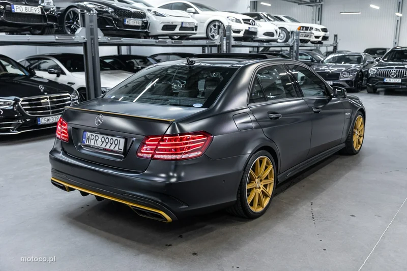 Mercedes-Benz Klasa E W212 E 63 AMG 9