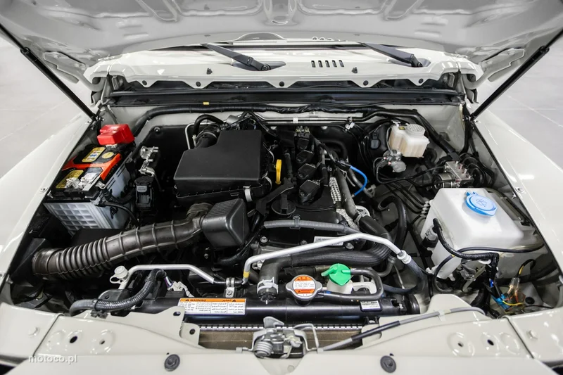 Suzuki Jimny 26