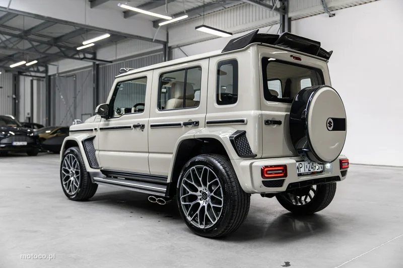 Suzuki Jimny 10