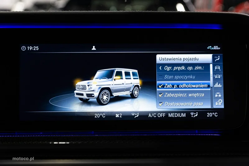 Mercedes-Benz Klasa G W463 II G 63 AMG 48