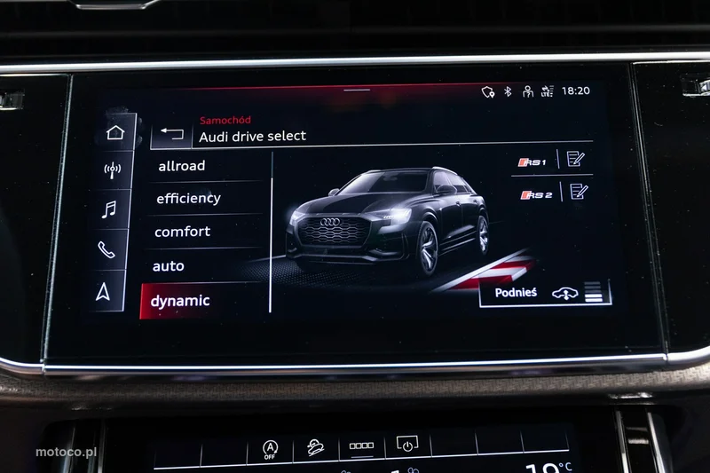 Audi RS Q8 39