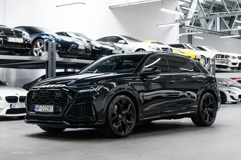 Audi RS Q8 41
