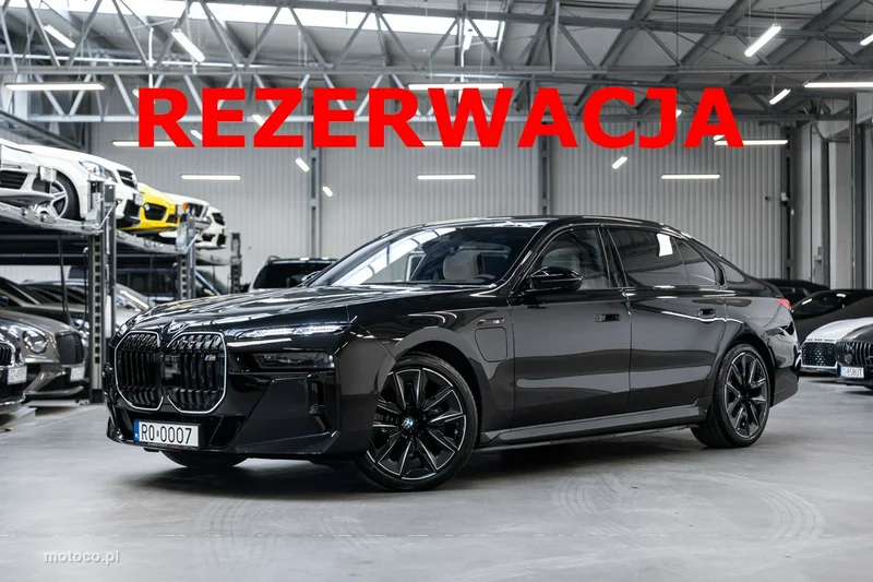 BMW M760