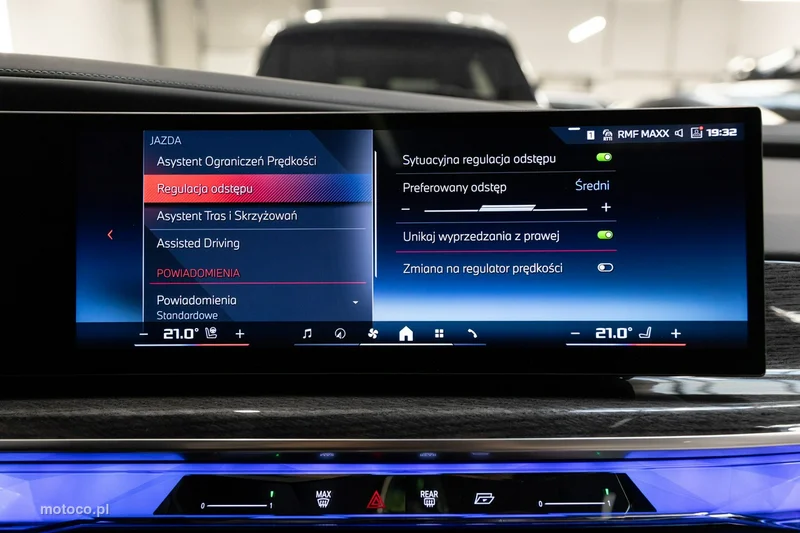 BMW M760 78