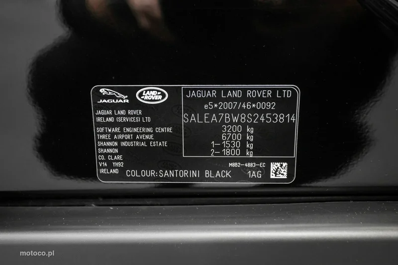 Land Rover Defender 77