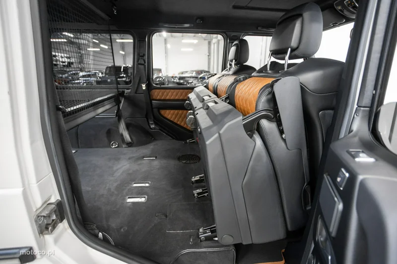 Mercedes-Benz Klasa G W463 G 63 AMG 54