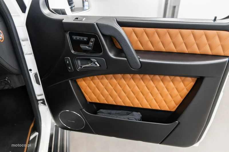 Mercedes-Benz Klasa G W463 G 63 AMG 67