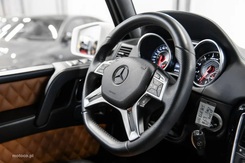 Mercedes-Benz Klasa G W463 G 63 AMG 71