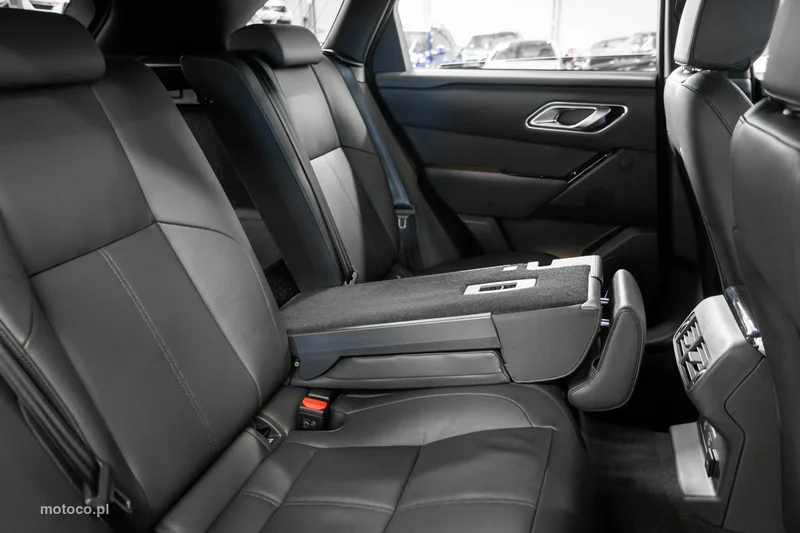 Land Rover Range Rover Velar 23