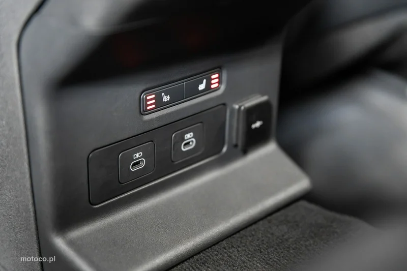 Land Rover Range Rover Velar 32
