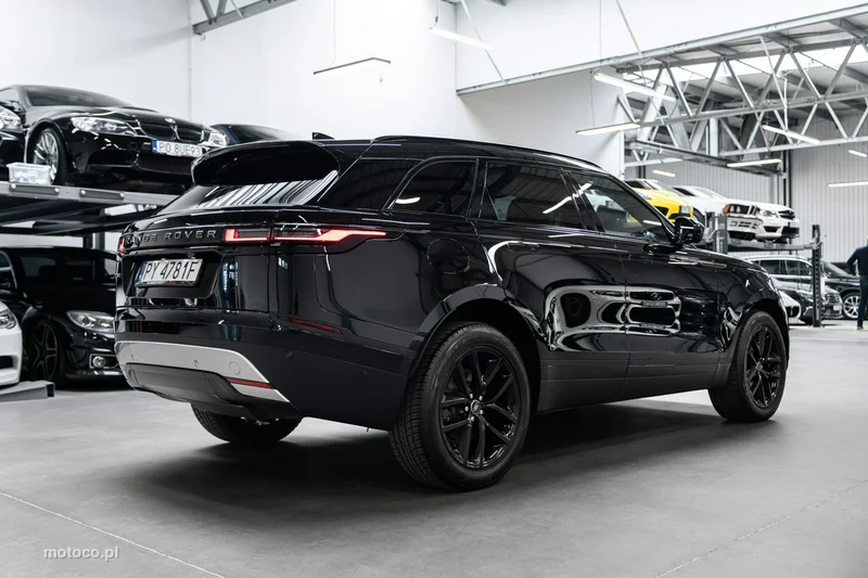 Land Rover Range Rover Velar 6